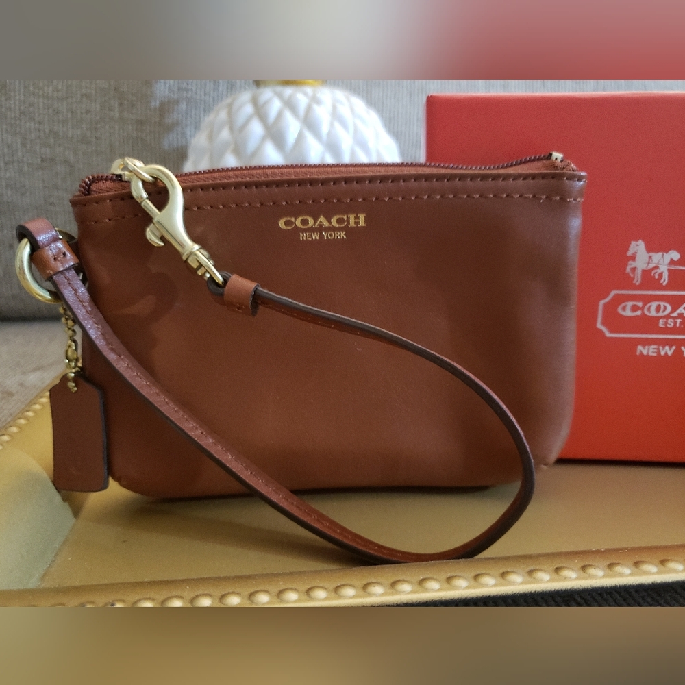 "SOLD" Coach Wristlet